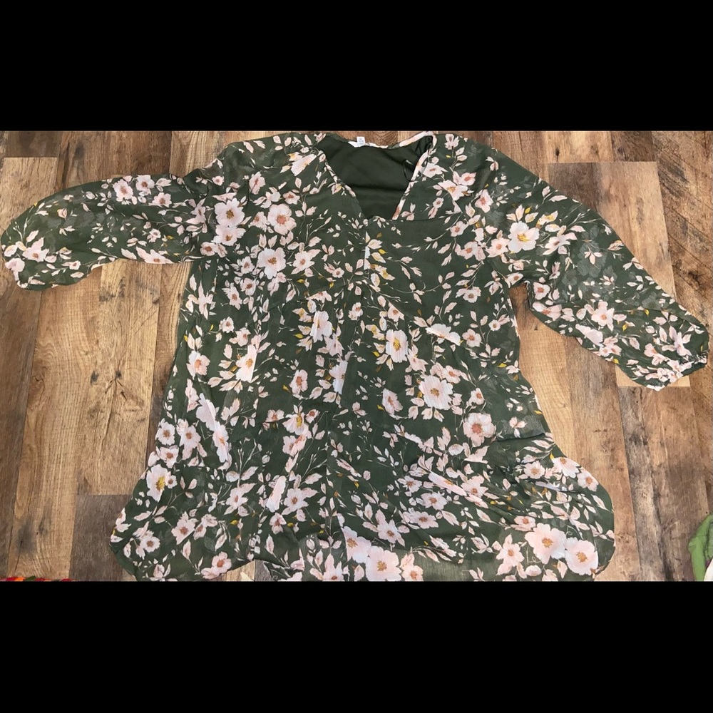 green dress, brand is time and tru, and the size is XL